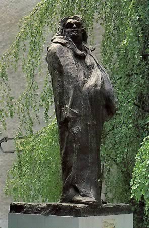 Auguste Rodin's Balzac (Museum of Modern Art, 1897)